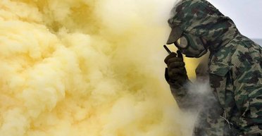 Войска РФ атакуют позиции ВСУ химическим оружием: как защитить украинских солдат от отравлений