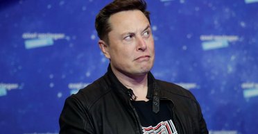 Ілон Маск запропонував розпустити ЄС після штрафу в 120 млн євро