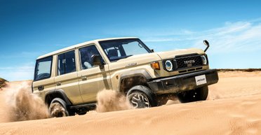 Освеженная легенда: представлен новый Toyota Land Cruiser 70 (фото, видео)