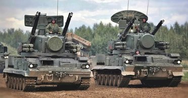 Для снега и бездорожья: у ВС РФ появился новый ЗРК "Панцирь" на гусеничном ходу (фото, видео)