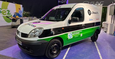 Новая жизнь "пирожков": старые фургоны Renault и Citroen превращают в электрокары (фото)