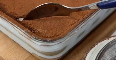 Тирамісу без яєць із маскарпоне та йогуртом: рецепт найніжнішого десерту