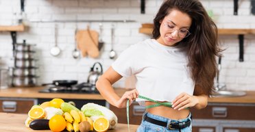 Шаг за шагом: 8 ежедневных привычек, которые помогут похудеть к весне