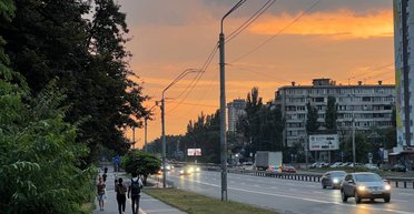 Погода в Украине: в "Укргидрометцентре" рассказали, ждать ли 40-градусную жару в выходные