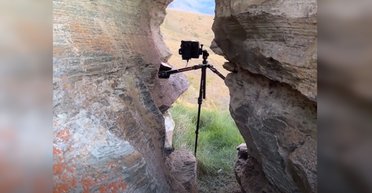 Фотограф за допомогою камери та печери показав, як обертається Земля (відео)