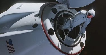 SpaceX відправить мільярдера на орбіту для першого в історії приватного виходу у відкритий космос