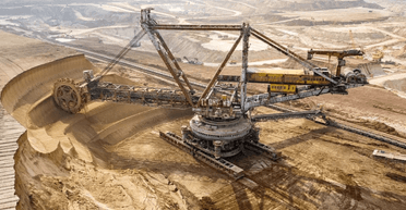 В ловушке коррупционной экономики. Почему Россия производит ракеты из украинского титана