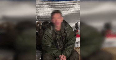 Заблукав у лісі: прикордонники взяли в полон 61-річного окупанта (фото, відео)