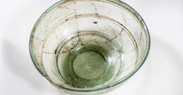 Украшения и наборы личной гигиены: в Англии нашли богатые англо-саксонские захоронения (фото)