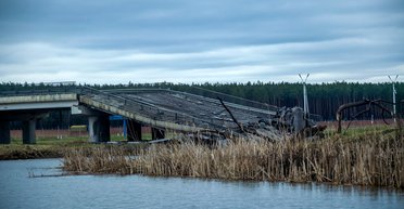 Посеяли разруху: сколько украинских автодорог повредила Россия
