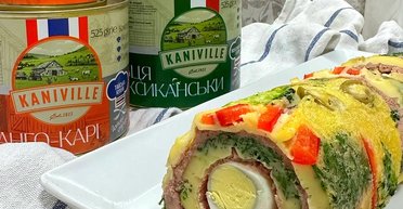 І до свята, і в будні: рецепт закусочного рулету