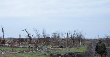 Разбитая бронетехника и руины: ВСУ показали, что осталось от Работино (фото)