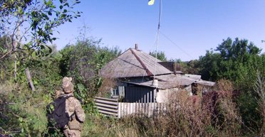 Бойцы "Сталевого кордону" подняли украинские флаги в двух селах (видео)