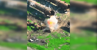 ЗС РФ підірвали канал Сіверський Донець для наступу на Часів Яр: їх спинили дрони ЗСУ (відео)