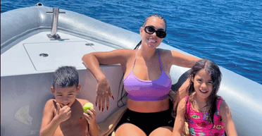 Наречена Кріштіану Роналду продемонструвала фігуру під час відпочинку (фото)