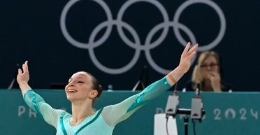 Олимпийский скандал: у гимнастки Джордан Чайлз из США отобрали медаль и отдали румынке
