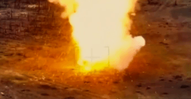 Неудачный штурм врага: в 14-й бригаде ВСУ показали, как уничтожили танки РФ (видео)