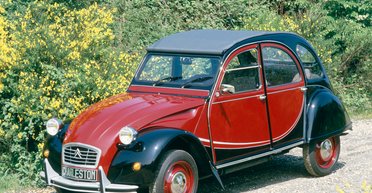 Бюджетная легенда: знаменитый Citroen празднует свое 75-летие (фото)