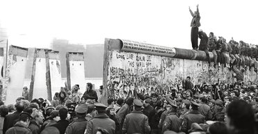 По разные стороны баррикад. Как немцам удалось объединить свою страну