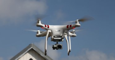 Закупили на $99 млн: дрони увійшли у топ 10 імпорту України та майже наздогнали телефони