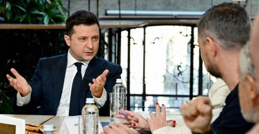 Ахметов – Банкова 3:0. Як олігарх із президентами України сварився