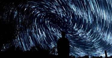 Обломки ракеты SpaceX создали "звездное" шоу над Тихим океаном (видео)