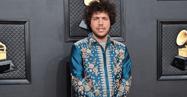 Як перський килим: коханий Селени Гомес зробив незвичайний педикюр (фото)