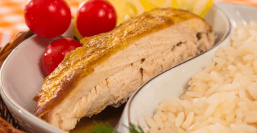 Курка з лимоном і гірчицею, запечена в духовці: просто і неймовірно смачно