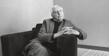 Питер Гринуэй: "Каждая нация презирает собственную культуру"