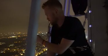 Викликали військових: блогеру мало не заборонили в'їзд до Європи через небезпечний трюк (відео)