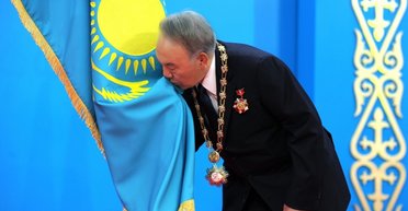 Аятолла Нурсултан. Отставка делает власть Назарбаева сакральной, а его клан – неуязвимым