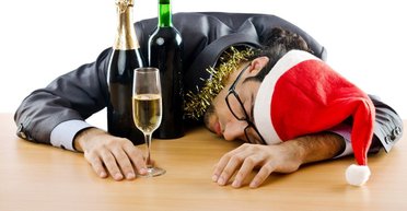 Безопасный Новый год. Как пережить праздники, не подорвав здоровье