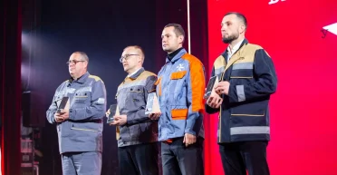 Четверо энергетиков ДТЭК получили специальную награду Украинской правды