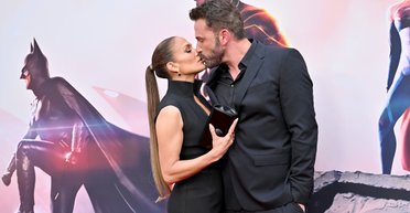 Дженніфер Лопес та Бен Аффлек цілувалися на публіці після новин про розрив, — ЗМІ (фото)