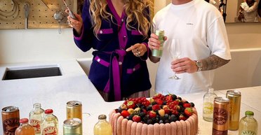 Блейк Лайвлі приготувала десерт у компанії всесвітньо відомого кондитера (відео)