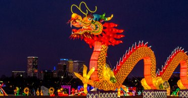 Круті повороти долі в рік Дракона: у кого зі знаків Зодіаку зміниться життя у 2024 році