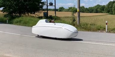 У Чехії побудували незвичайний міський електромобіль за $12 000 (відео)