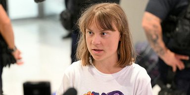 Активістку Грету Тунберг запідозрили в романі з фотографом: що про нього відомо (фото)