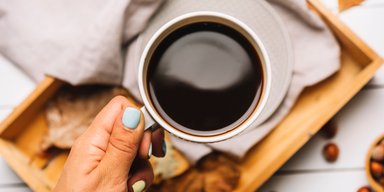 Не только с корицей: 7 причин пить кофе с куркумой для похудения