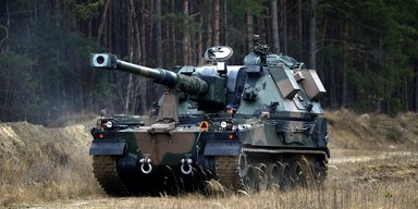 Кошмар для росіян: Міноборони України подякувало Польщі за гаубиці Krab