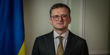 Кулеба опроверг слухи о "побеге" в Польшу: зачем экс-глава МИД уехал из Украины (видео)