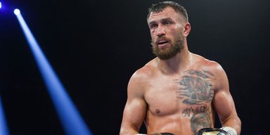 Чемпіон світу у легкій вазі Ломаченко завершує боксерську кар'єру: що відомо