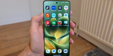 Motorola Edge 70 Pro проти Samsung Galaxy A57: названо кращий бюджетний смартфон (фото)