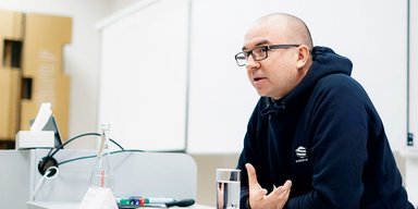 Во власти убеждений. Философ Владимир Ермоленко: "Социально-экономическое расслоение опасно: такая же ситуация была накануне Первой и Второй мировых войн"