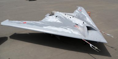 Десятки деталей из США и ЕС: в ГУР разобрали тяжелый российский БПЛА С-70 "Охотник"