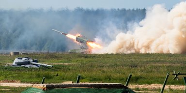 Помогут С-200 и дроны: как Украине перерезать ракетную "артерию" РФ