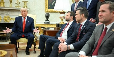 "Признали, что Путин сопротивляется": команда Трампа больше не верит в скорое перемирие, — СМИ