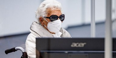 Умерла старейшая обвиняемая в мире: 99-летняя секретарша нацистского концлагеря