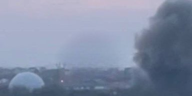 В Евпатории и Симферополе в Крыму прогремели взрывы, есть попадания (фото, видео)