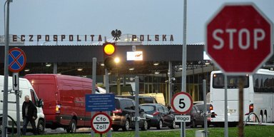 Нові правила в'їзду та виїзду до ЄС: що зміниться для українців